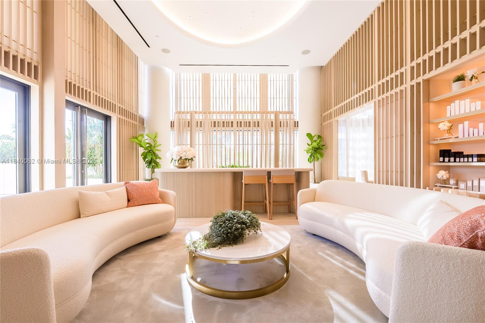 2201 COLLINS AVE CONDO - Residential