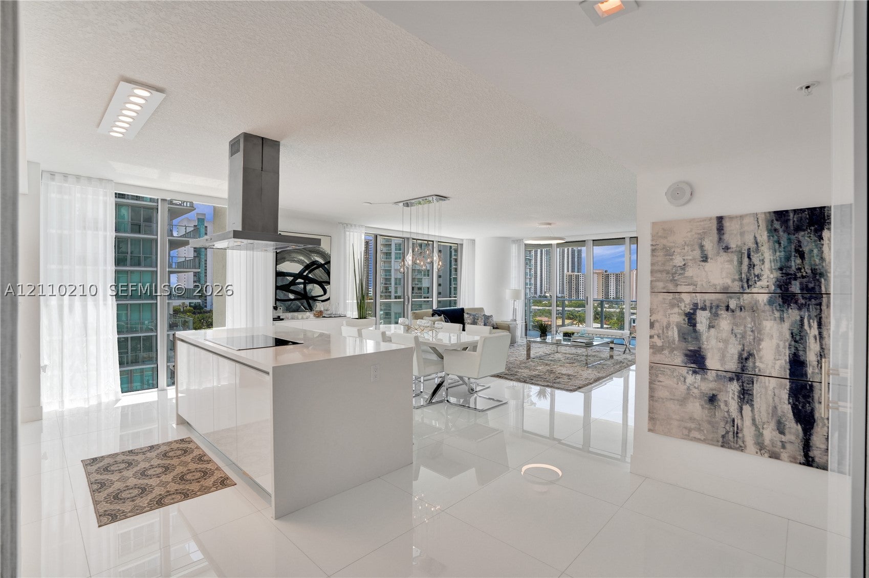 330 Sunny Isles Blvd 5-908