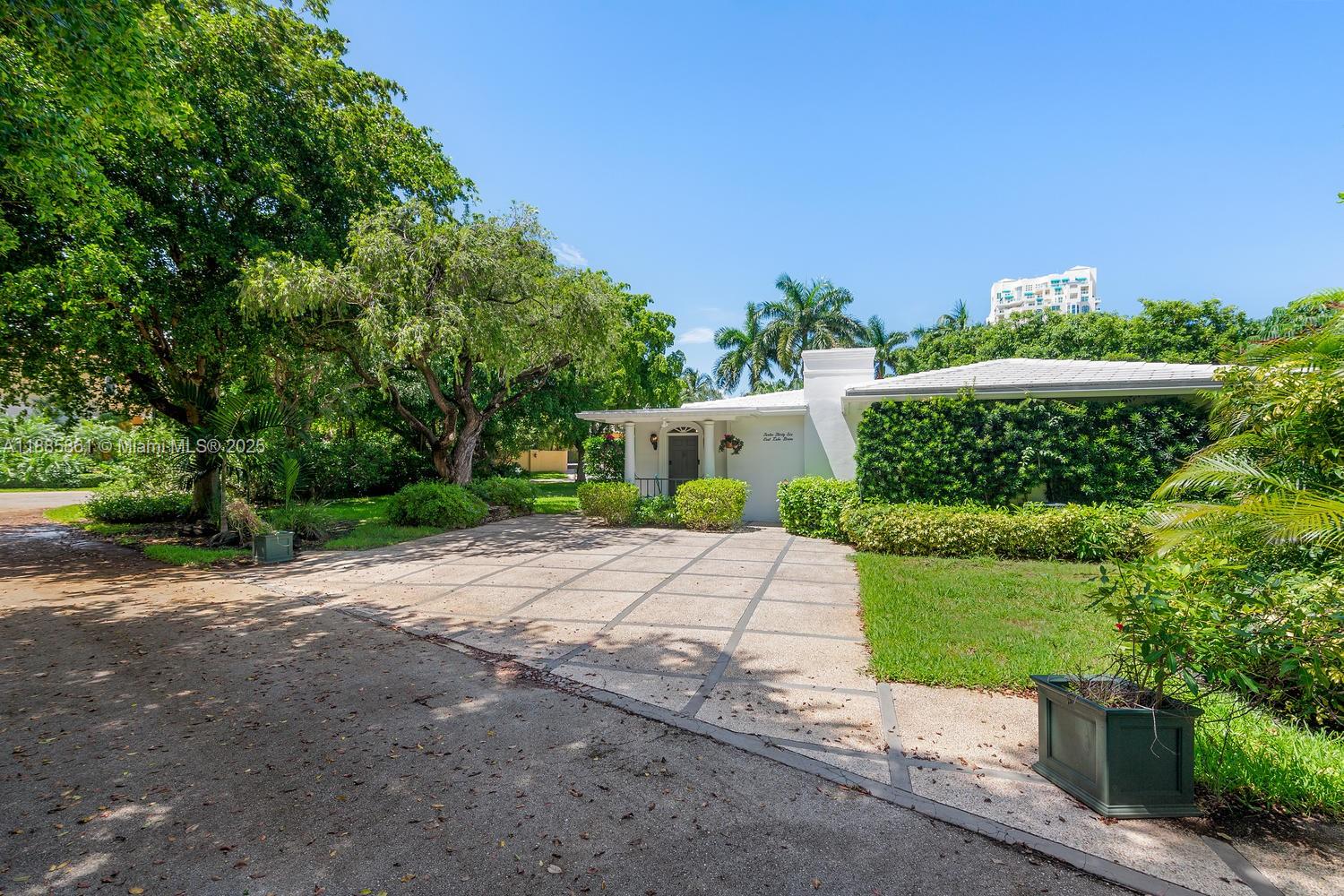 HARBOR BEACH - Residential