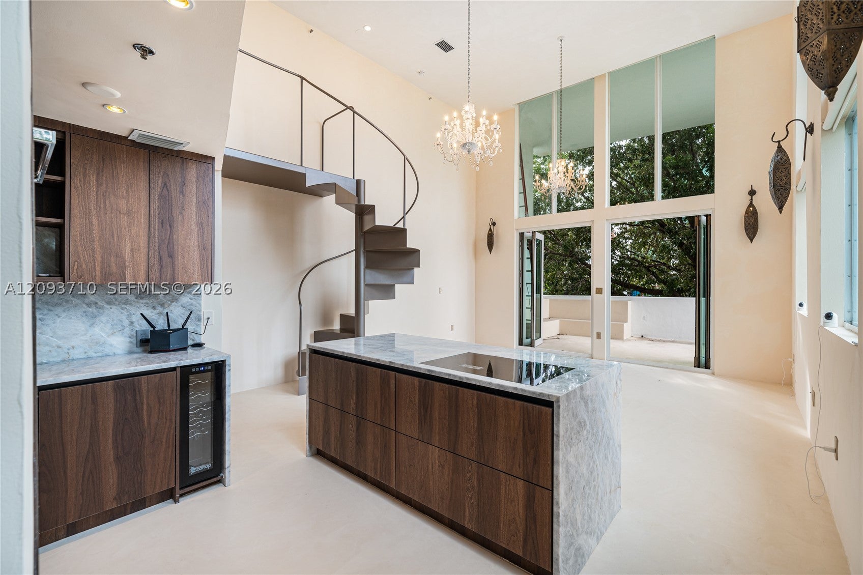 1428 West Ave 201