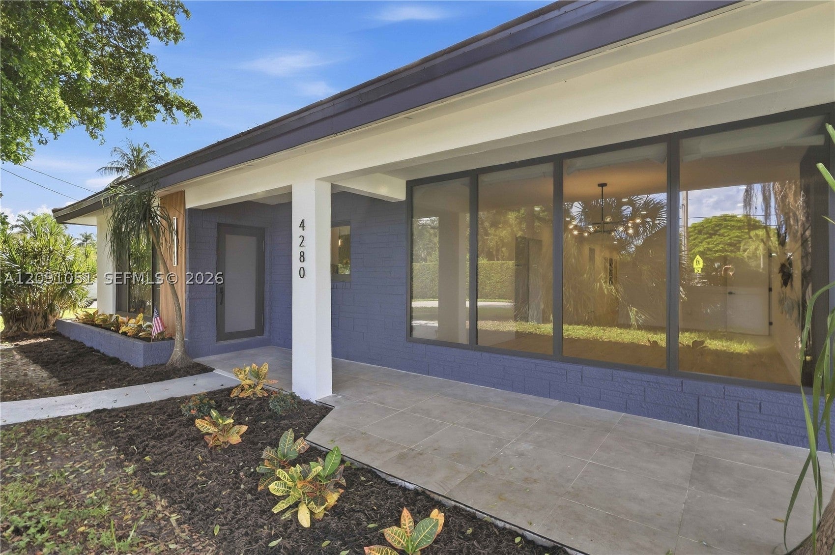 4280 NW 12th St
