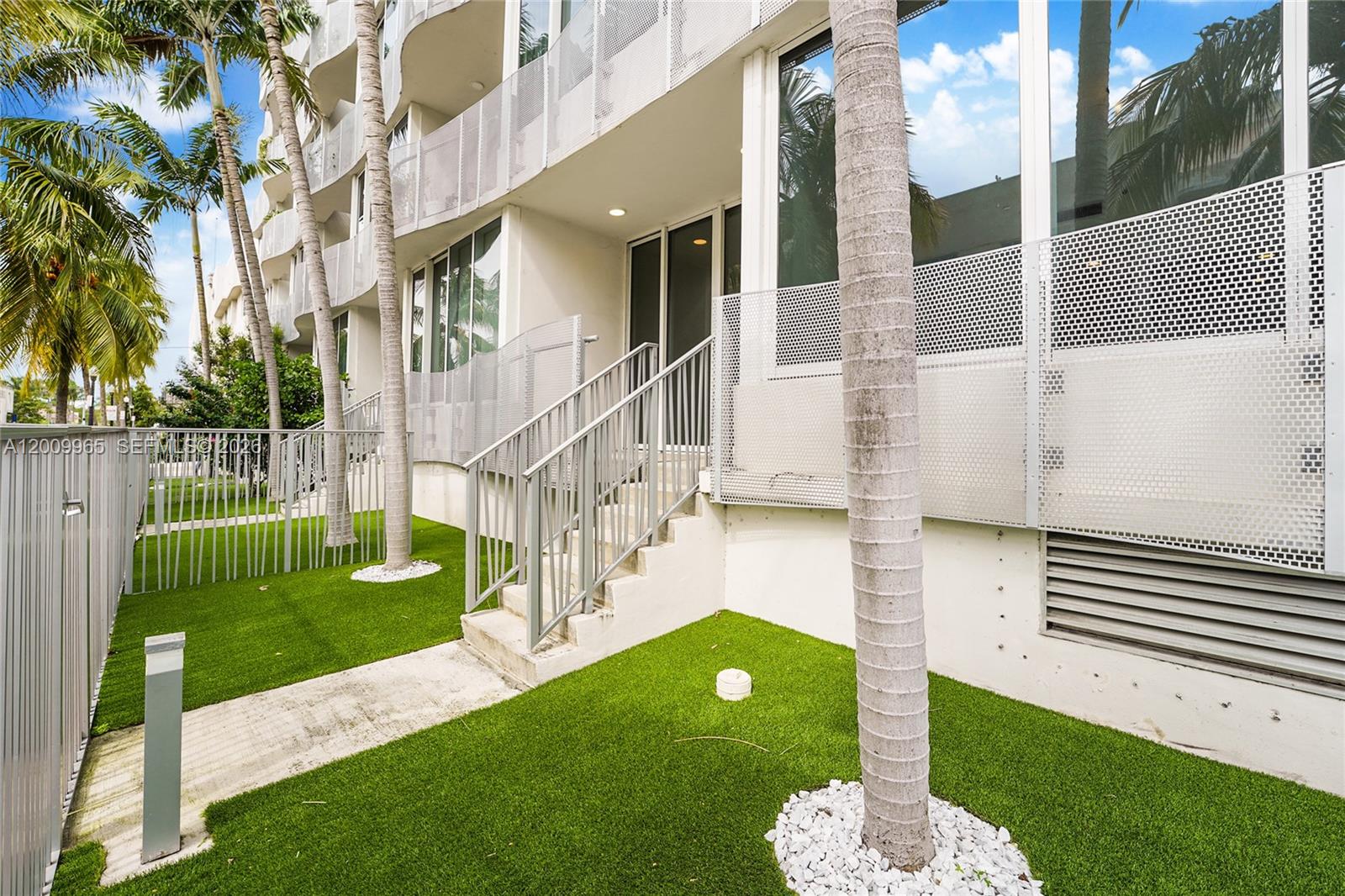 ARTEPARK SOUTH CONDO - Residential