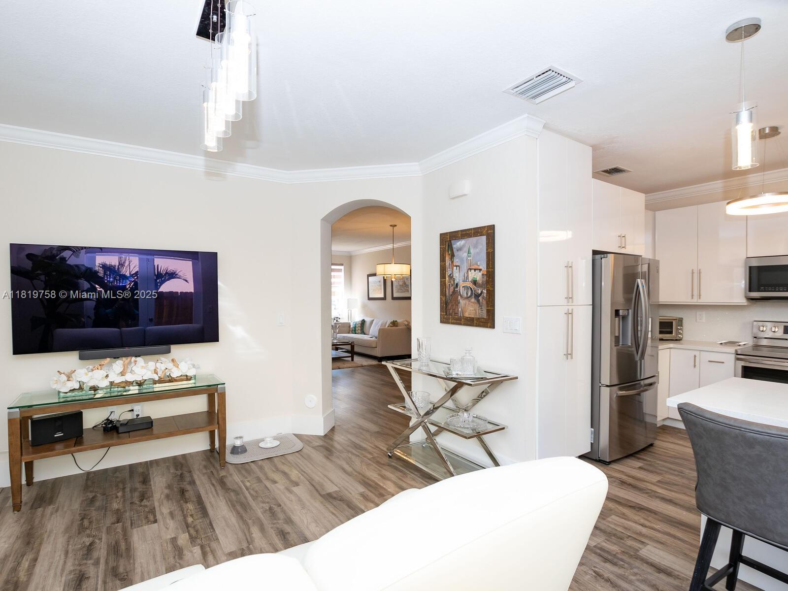 TUSCANY VILLAS WEST - Residential