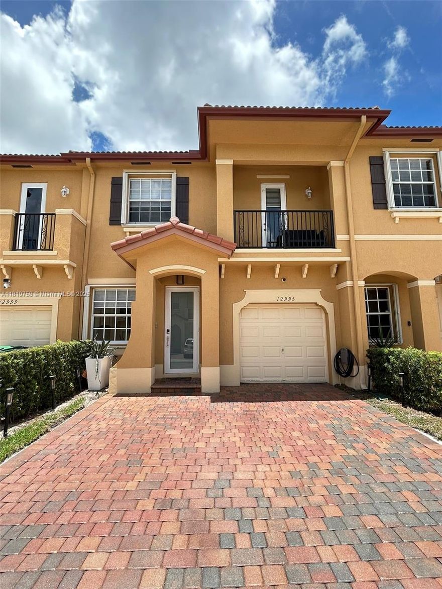 Upgraded 3-Bedroom Townhome with No Rear Neighbors!
Meticulously maintained 3-bed, 2.5-bath townhome located in the community of Tuscany. Features include new impact front and rear door, rear impact windows, accordion shutters, granite countertops, stainless steel appliances, and waterproof laminate flooring. Spacious master suite with dual sinks and a large walk-in closet. Private yard with electric retractable canopy.
Community offers 2 pools, clubhouse, gym, and 24/7 security. HOA covers common areas, basic cable, and high-resolution service with on-demand boxes.

Move-in ready!