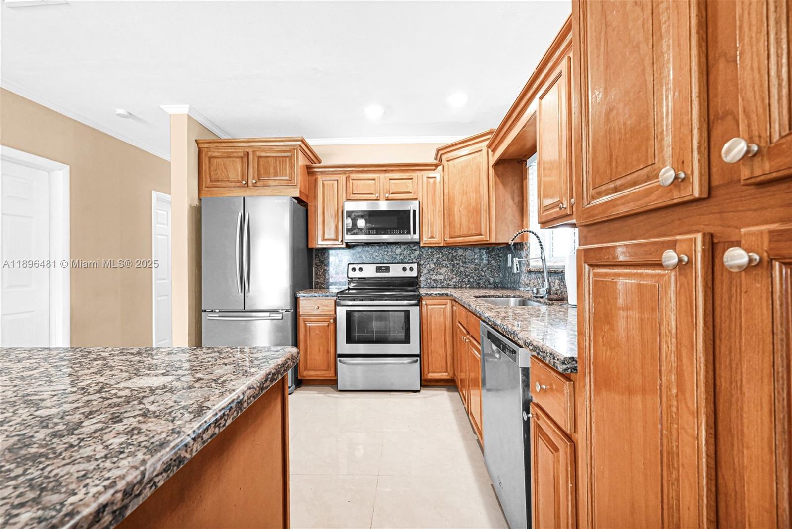 CUTLER RIDGE SEC 5 - Residential