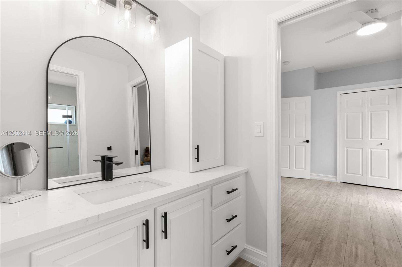 ABERDEEN 24 - Residential