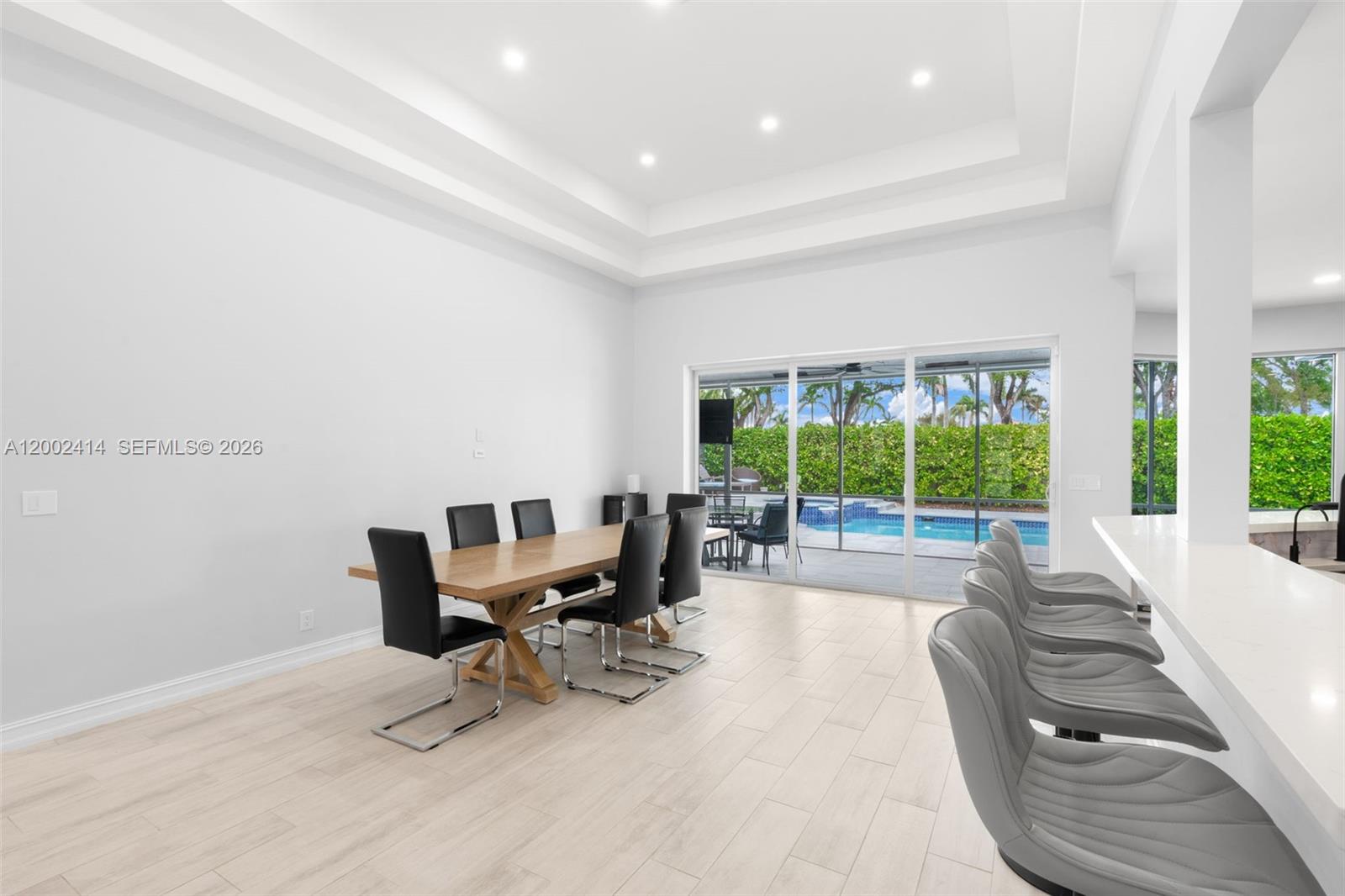 ABERDEEN 24 - Residential