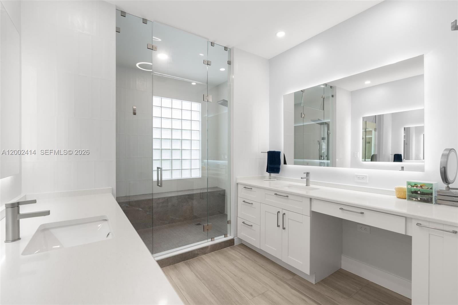 ABERDEEN 24 - Residential