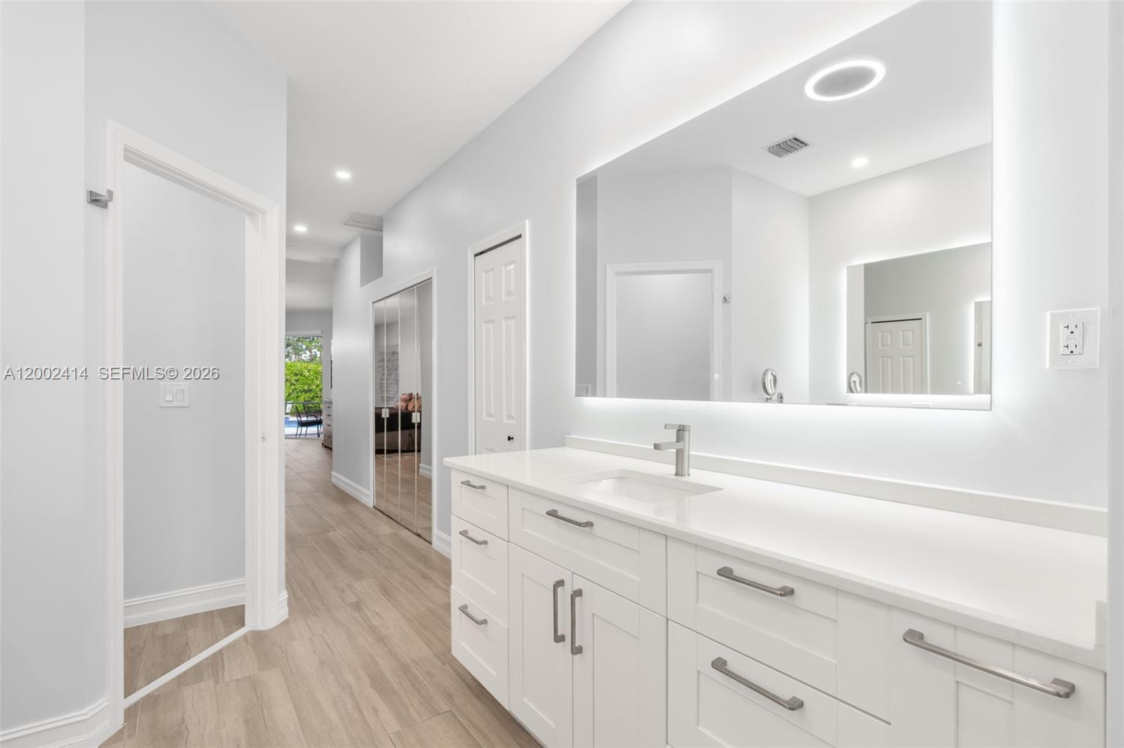 ABERDEEN 24 - Residential