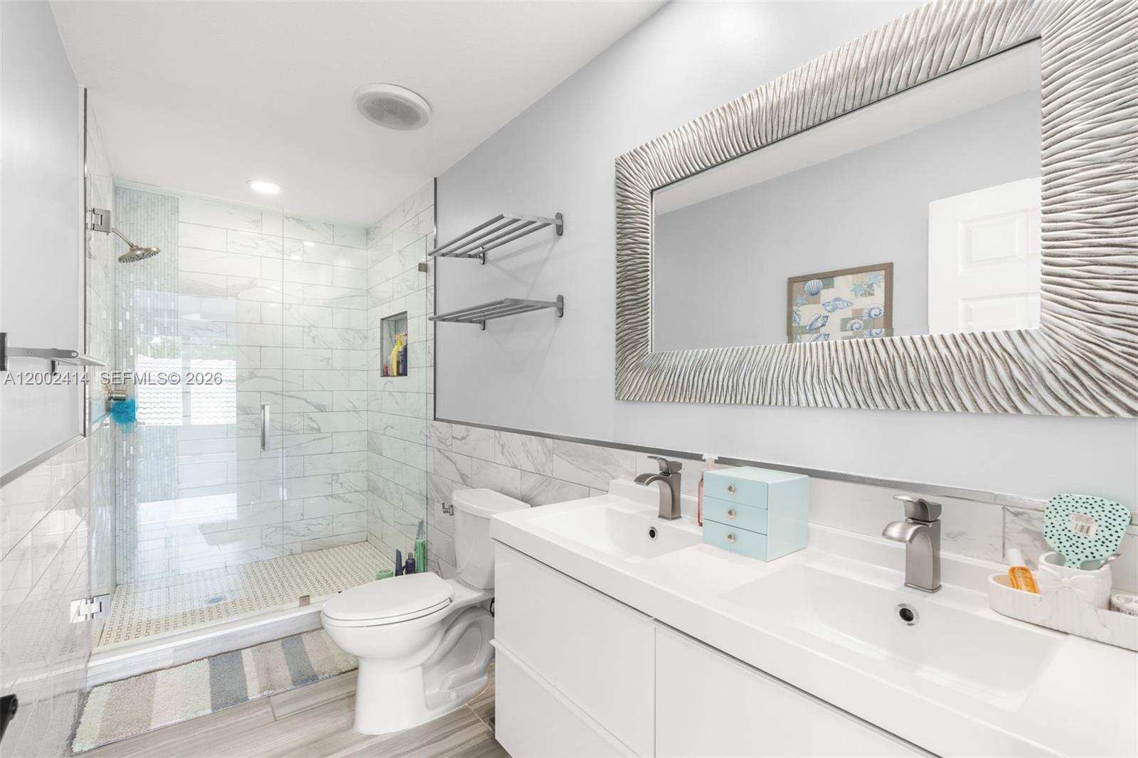 ABERDEEN 24 - Residential