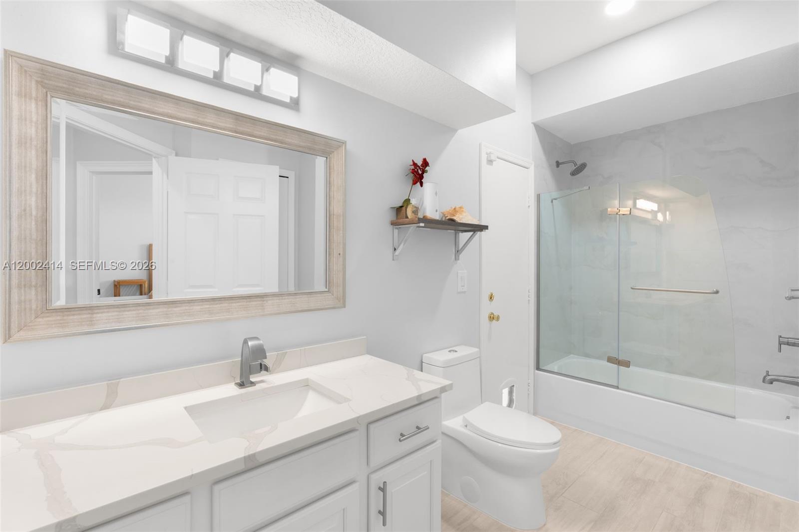 ABERDEEN 24 - Residential