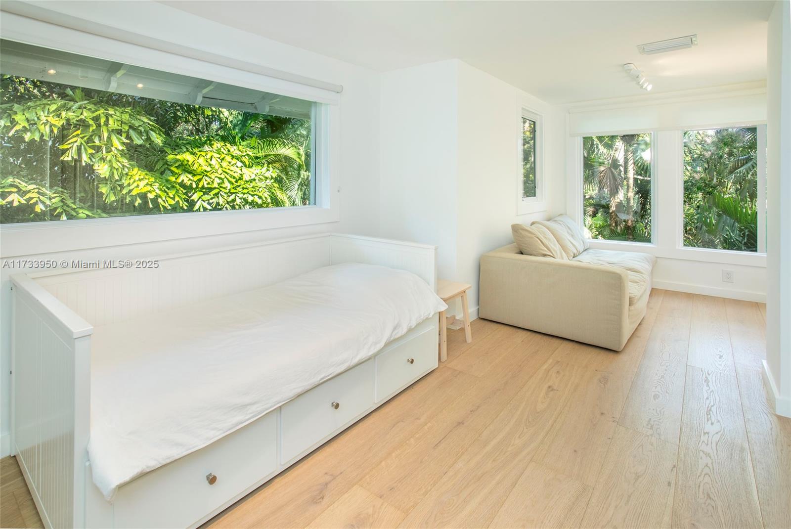 OCEAN VIEW - Residential