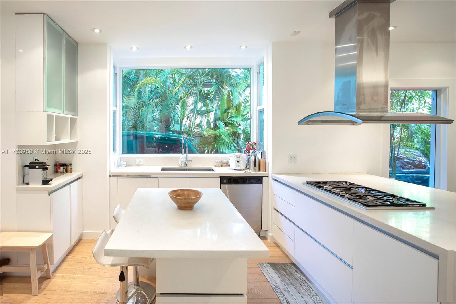 OCEAN VIEW - Residential
