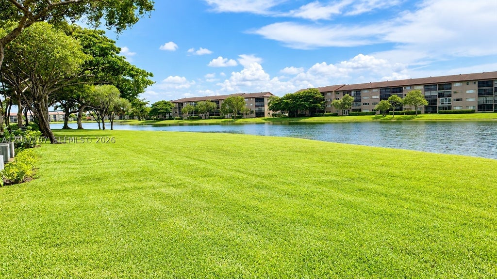 Photo of 901 SW 141st Ave #111M, Pembroke Pines, FL 33027 (MLS # A12037207)