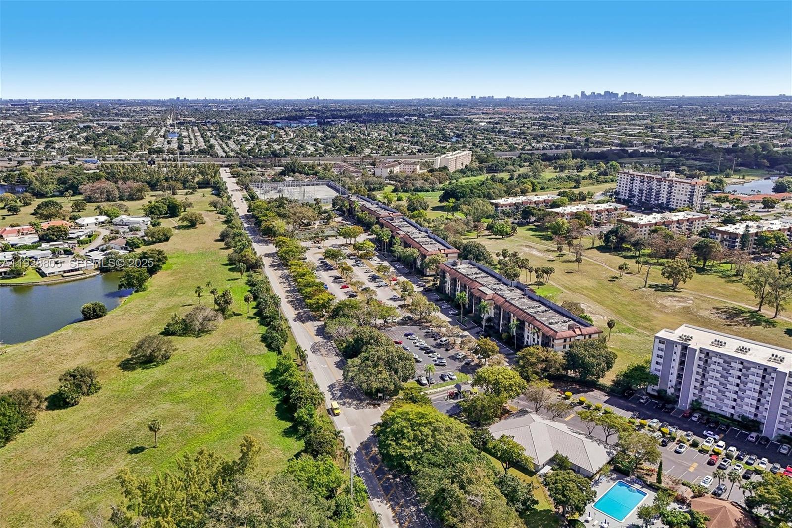 INVERWOOD CONDO - Residential