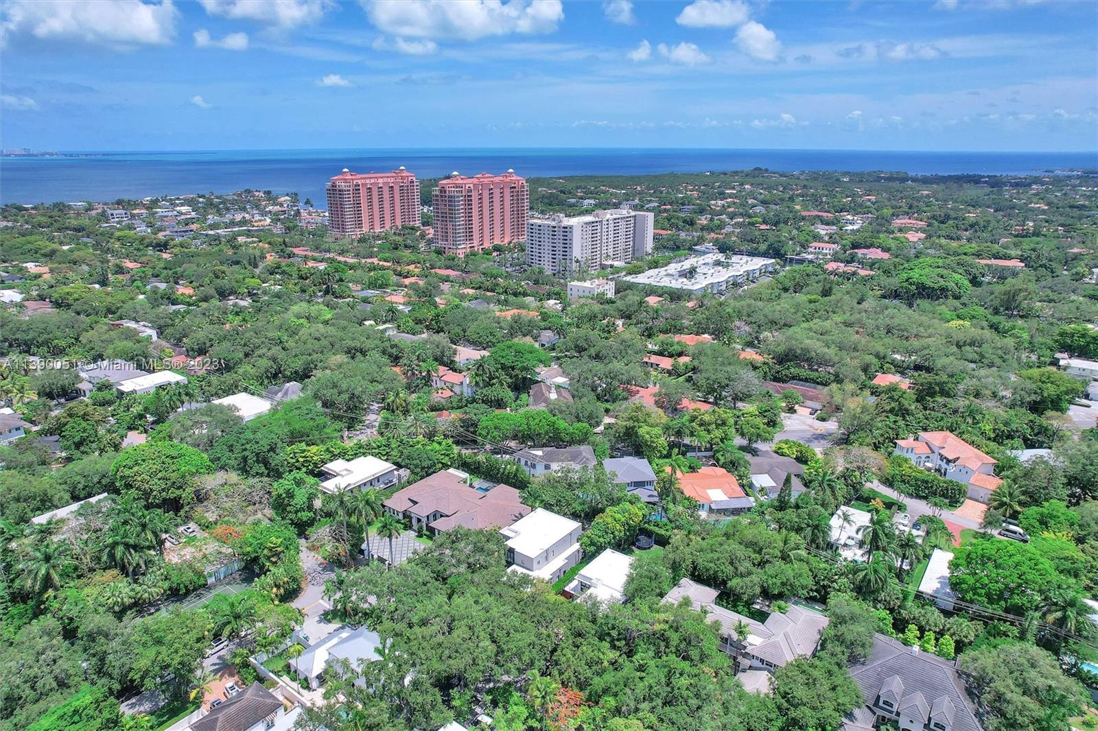 BATTERSEA WOODS - Residential