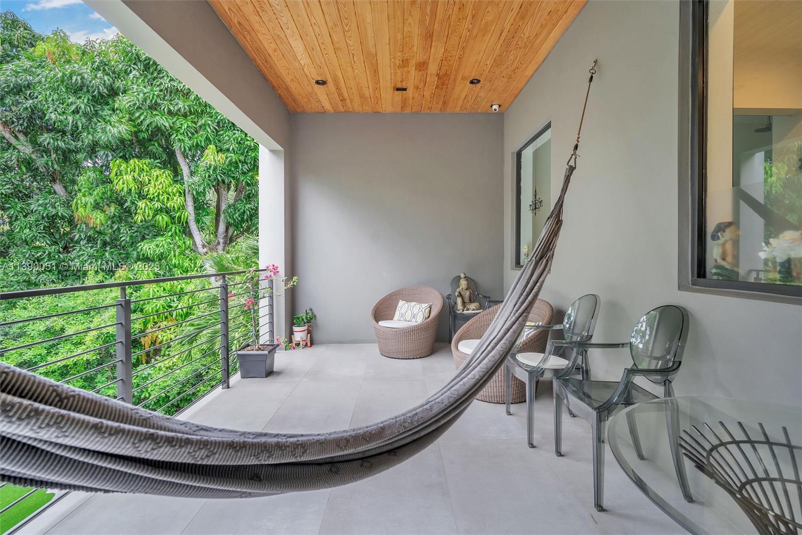 BATTERSEA WOODS - Residential