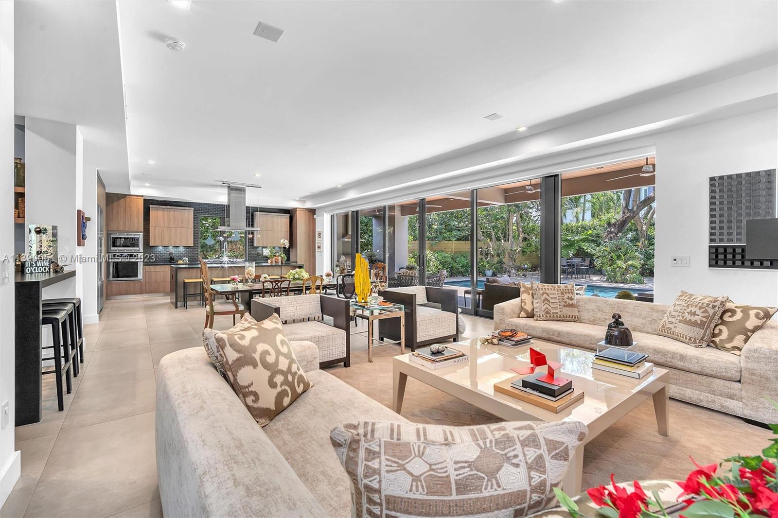 BATTERSEA WOODS - Residential