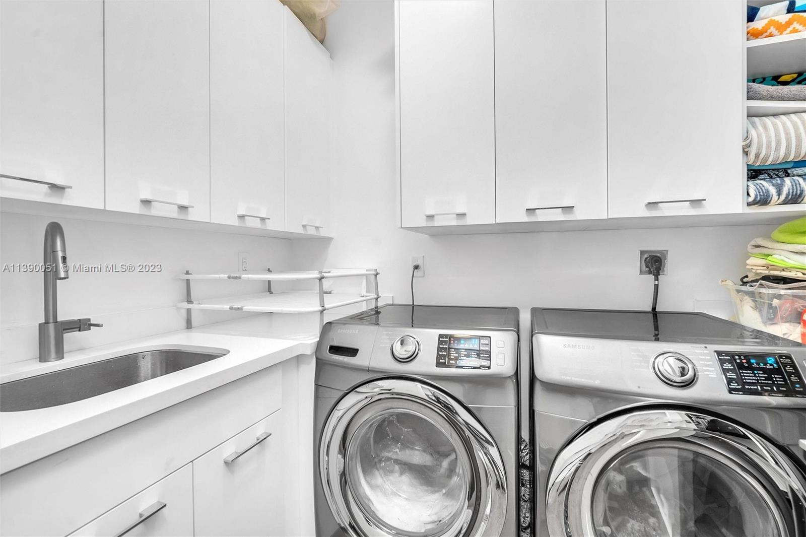 BATTERSEA WOODS - Residential