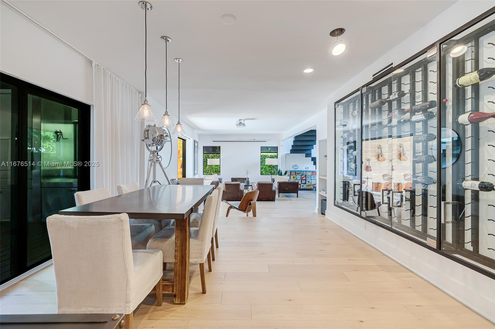 NAUTILUS EXTENSION - Residential