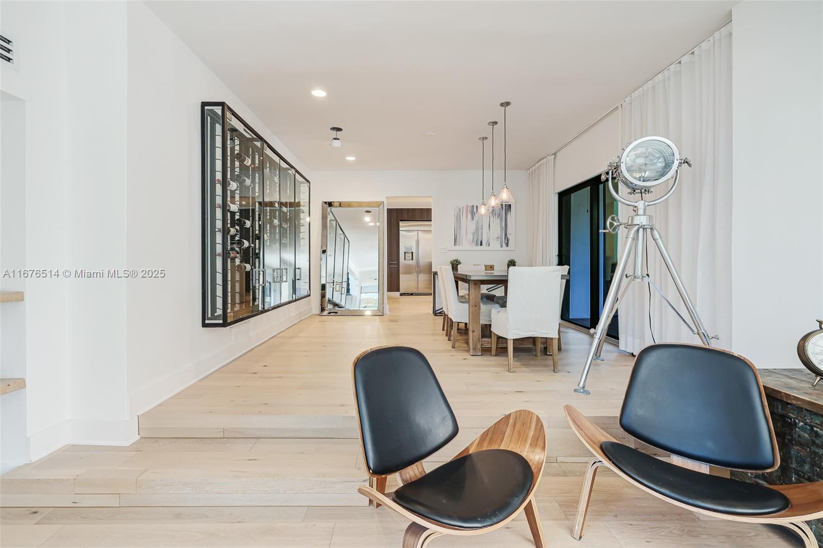 NAUTILUS EXTENSION - Residential