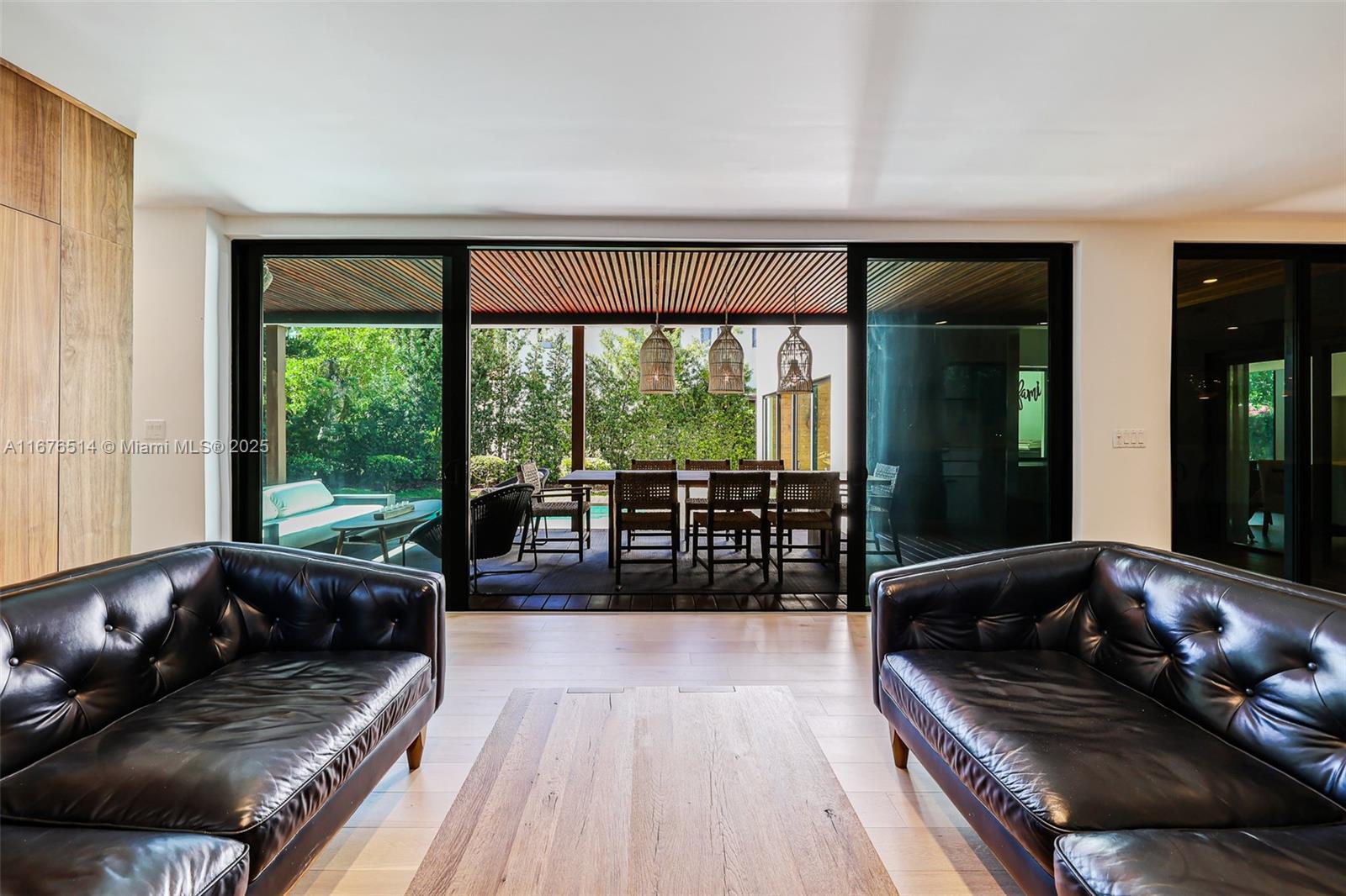 NAUTILUS EXTENSION - Residential