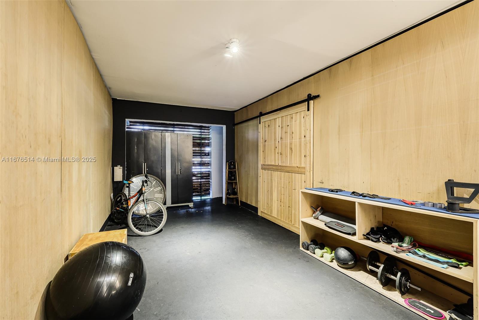 NAUTILUS EXTENSION - Residential