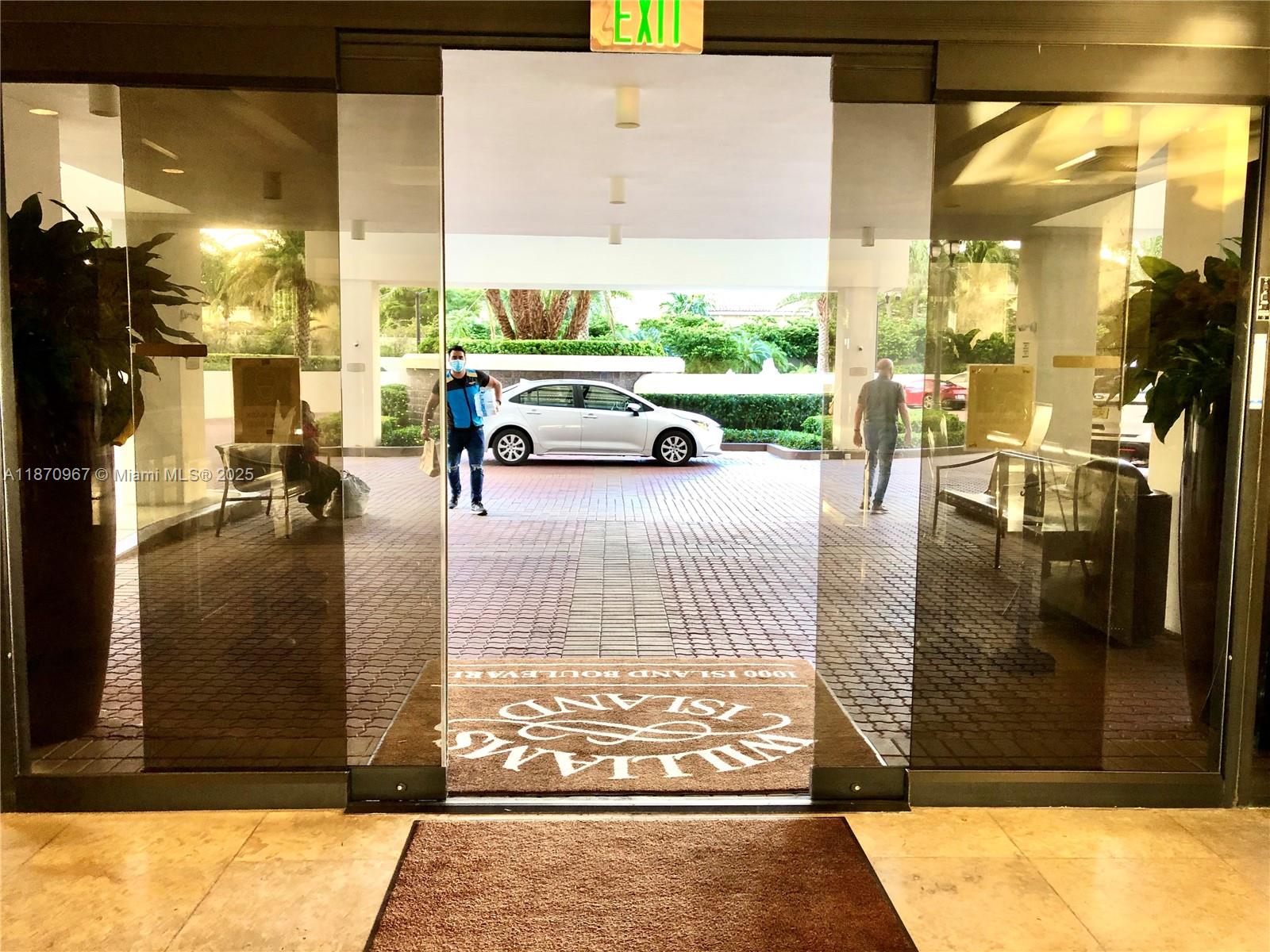 1000 ISL BLVD WILLIAMS IS - Residential Lease