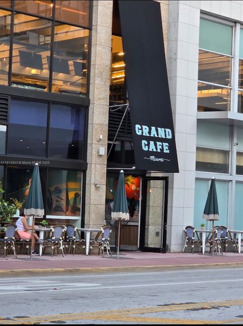 540 Collins Ave Miami Beach FL 33140