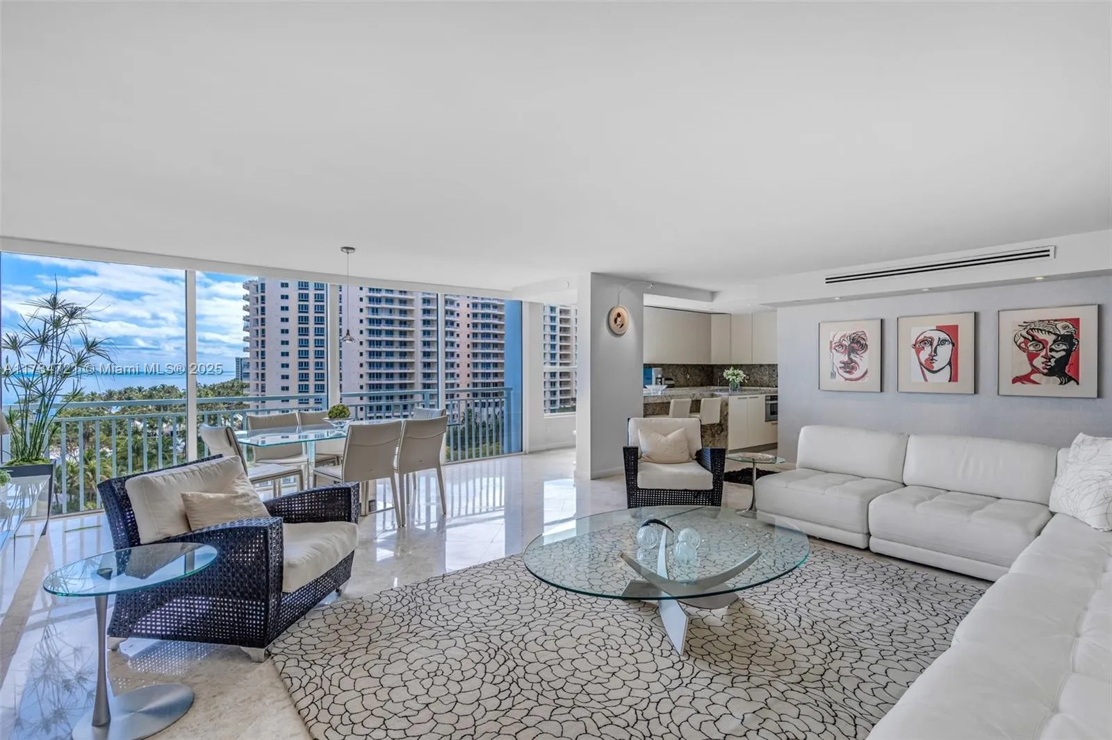 Key Biscayne, Florida 33149, United States, 2 Bedrooms Bedrooms, ,2 BathroomsBathrooms,Residential,Active,12533