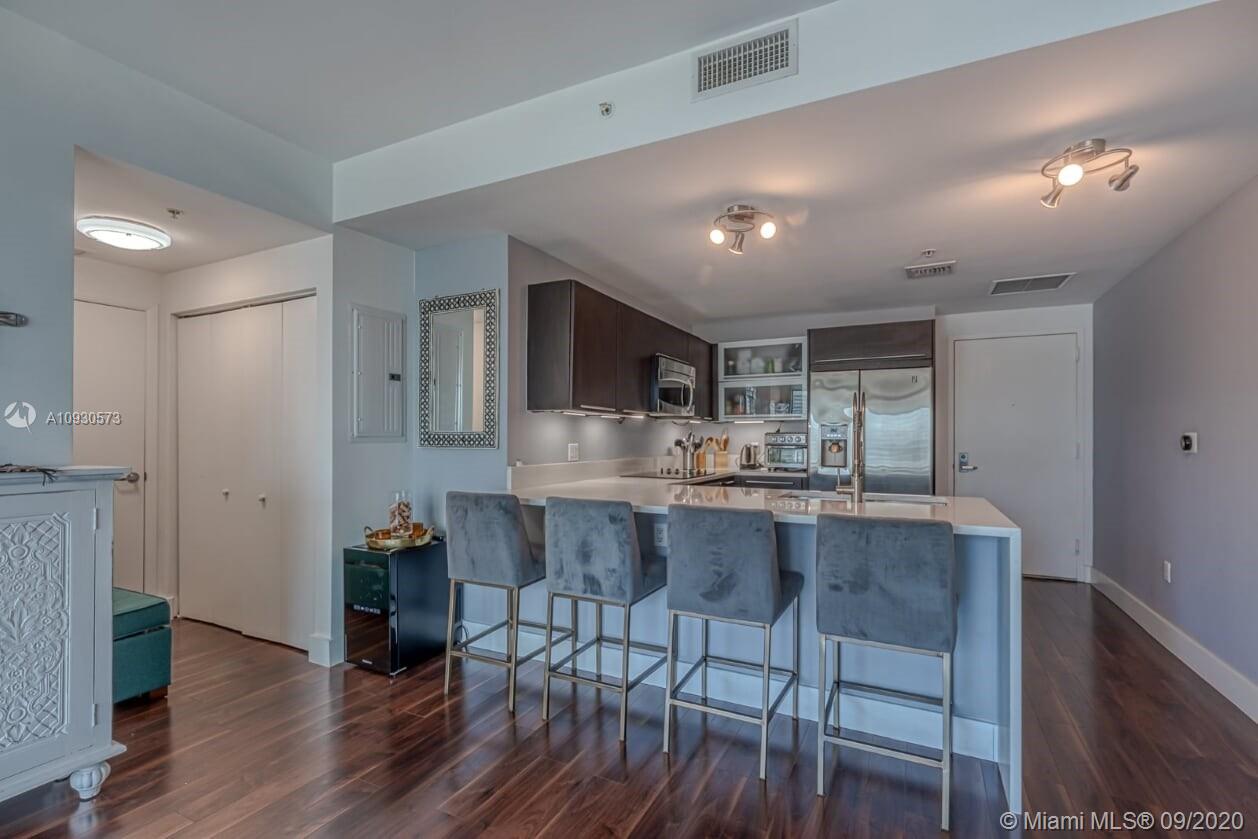 IVY CONDO - Residential Lease