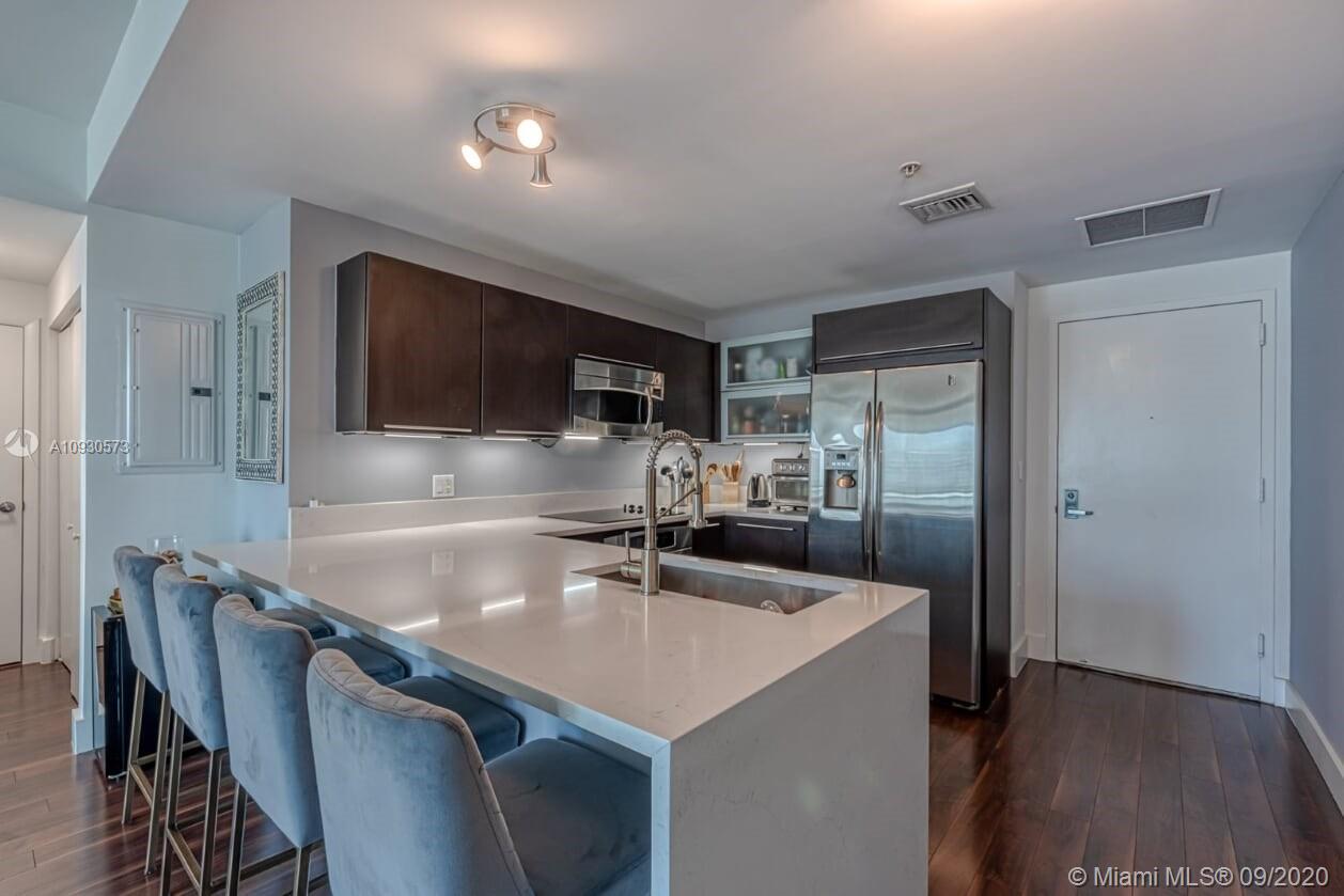 IVY CONDO - Residential Lease