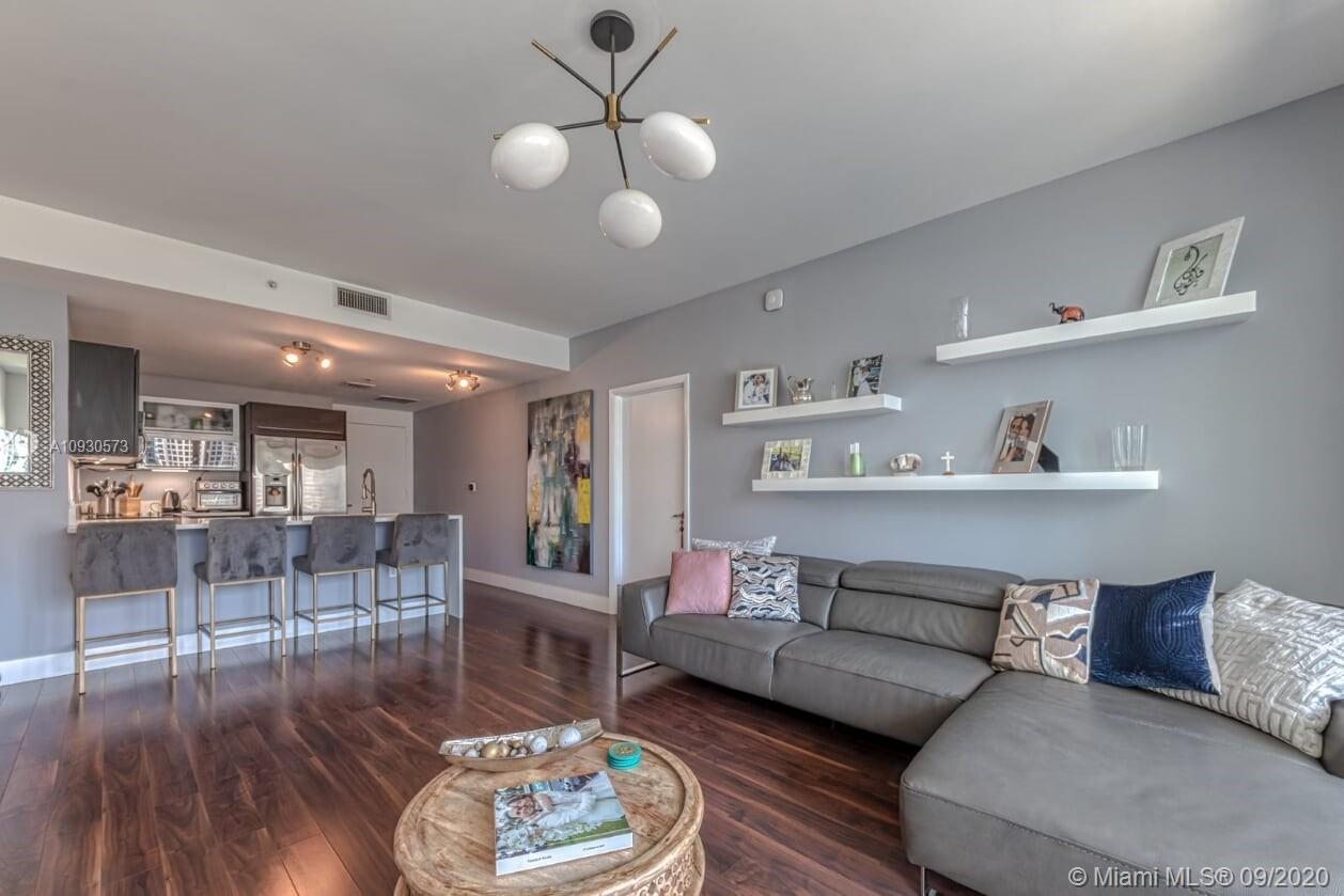 IVY CONDO - Residential Lease