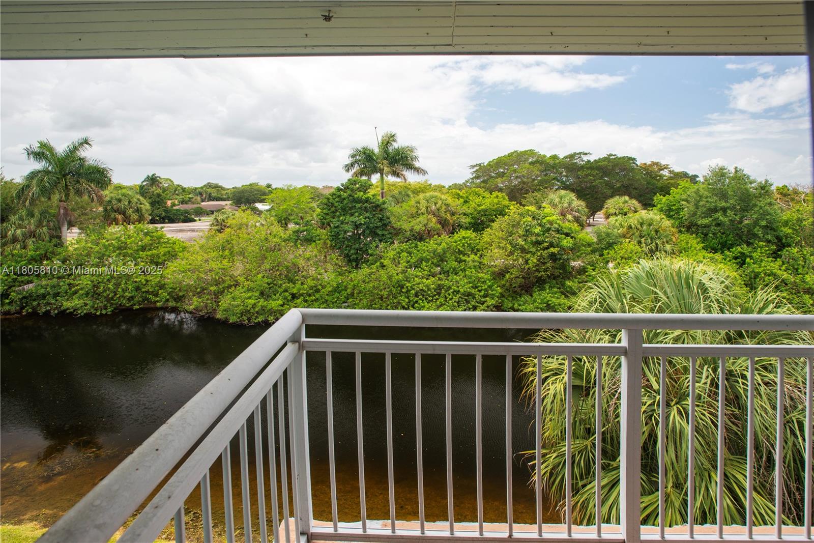405 S Pine Island Rd 405D