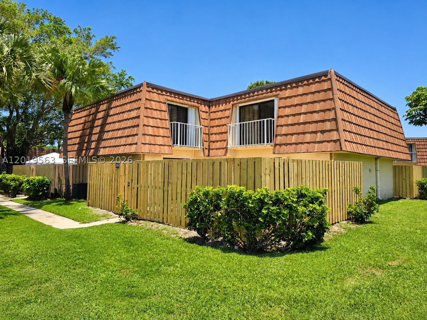 824 Blue Ridge Cir