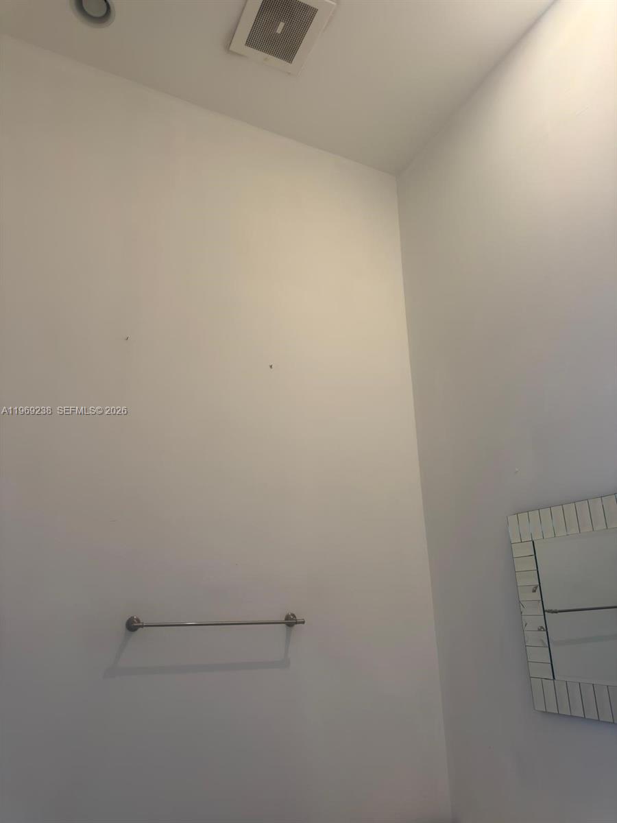 ICONBRICKELL CONDO NO 1 - Residential