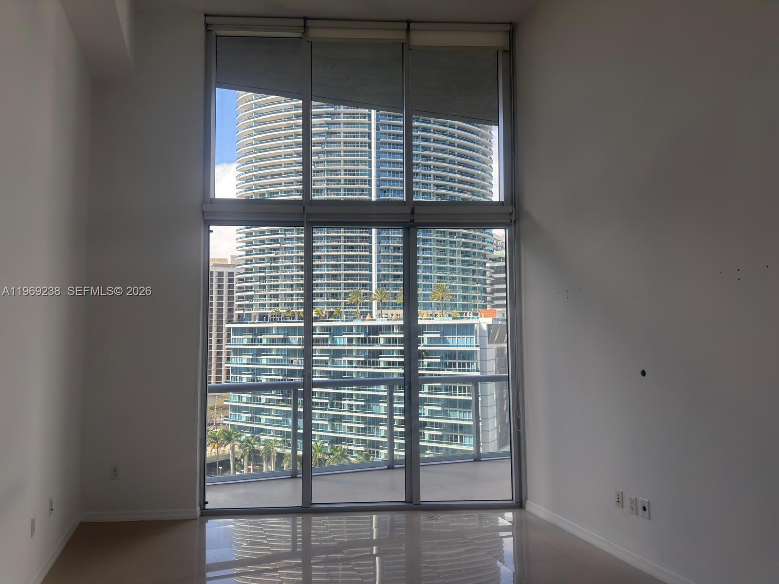ICONBRICKELL CONDO NO 1 - Residential