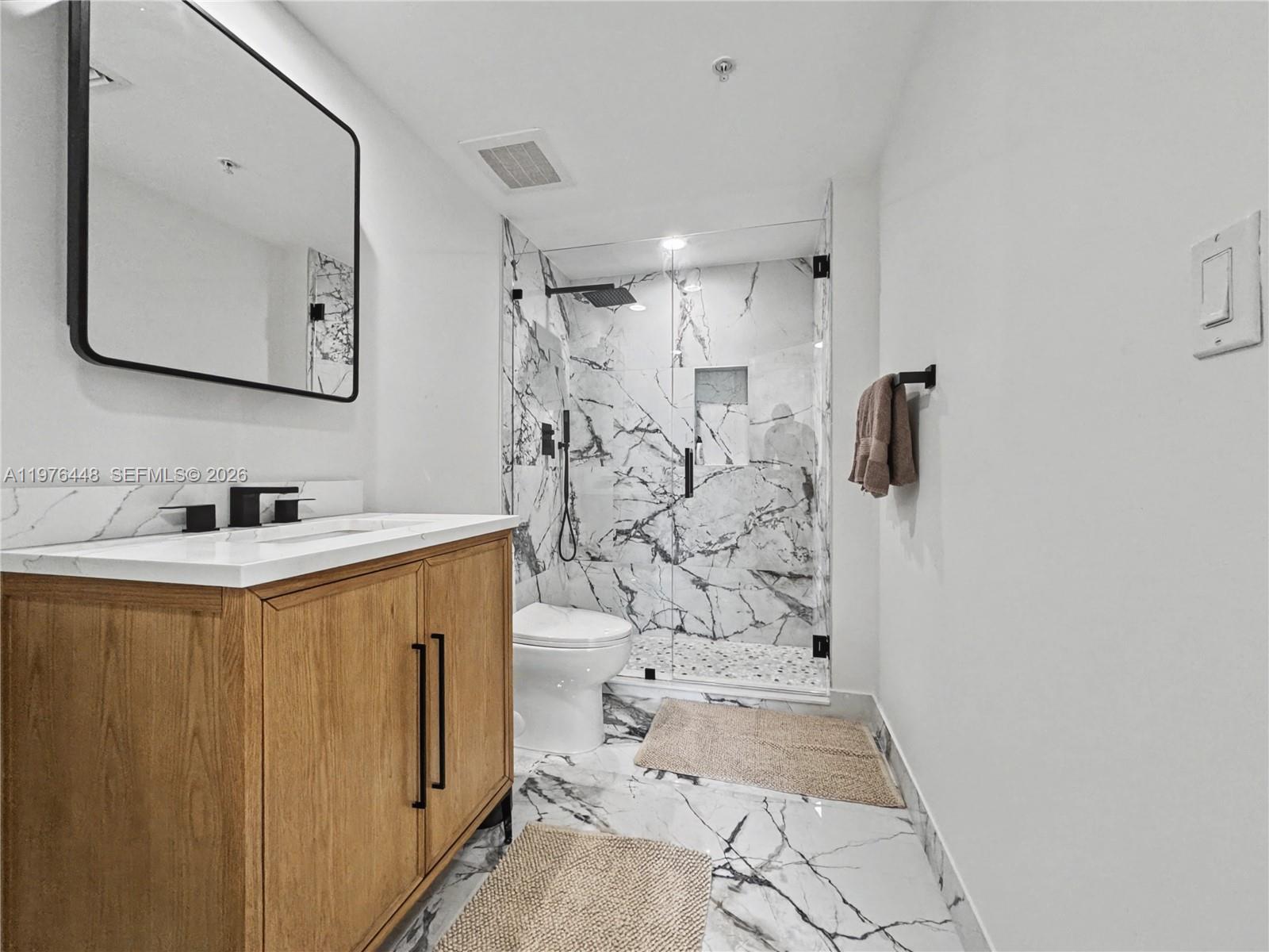 DUO CONDOMINIUM EAST - Residential Lease