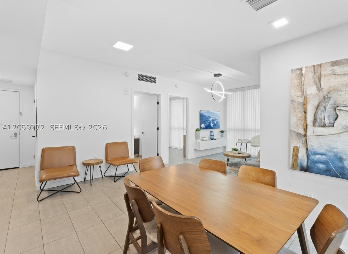 227 NE 2nd St 2202