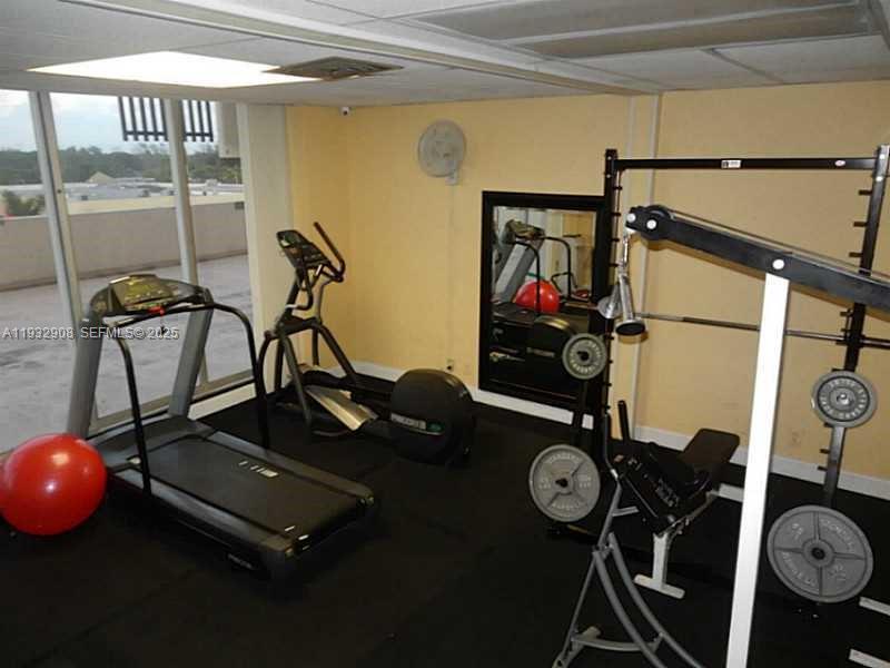 HOME TOWER CONDO - Residential Lease