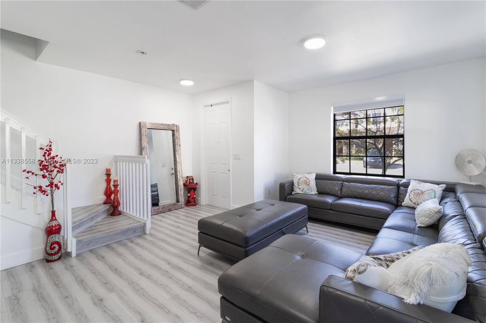 BELLAGIO VILLAS - Residential