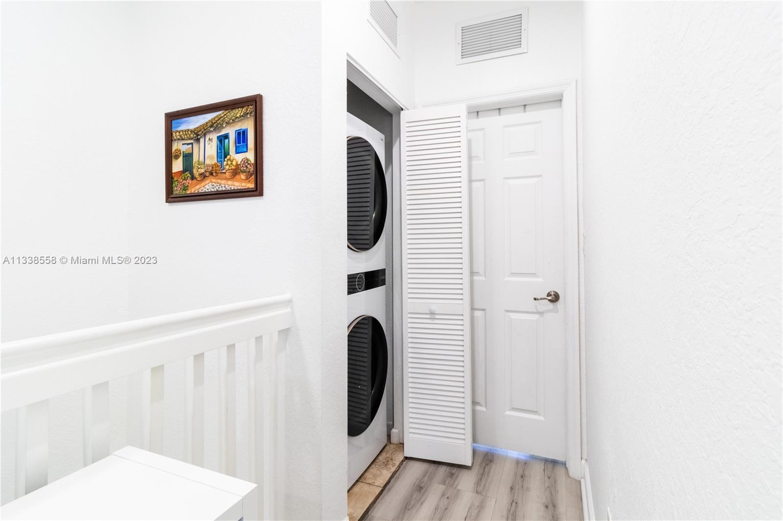 BELLAGIO VILLAS - Residential