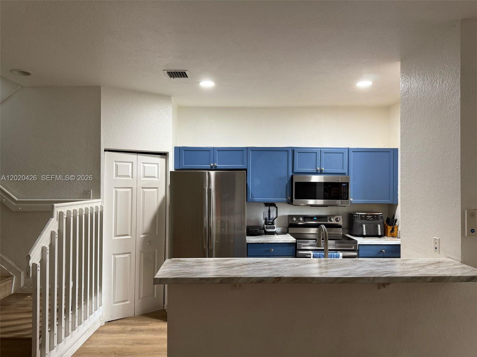 2043 Nassau Dr 2043