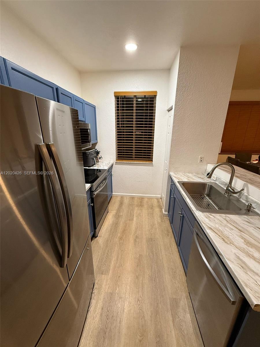 2043 Nassau Dr 2043