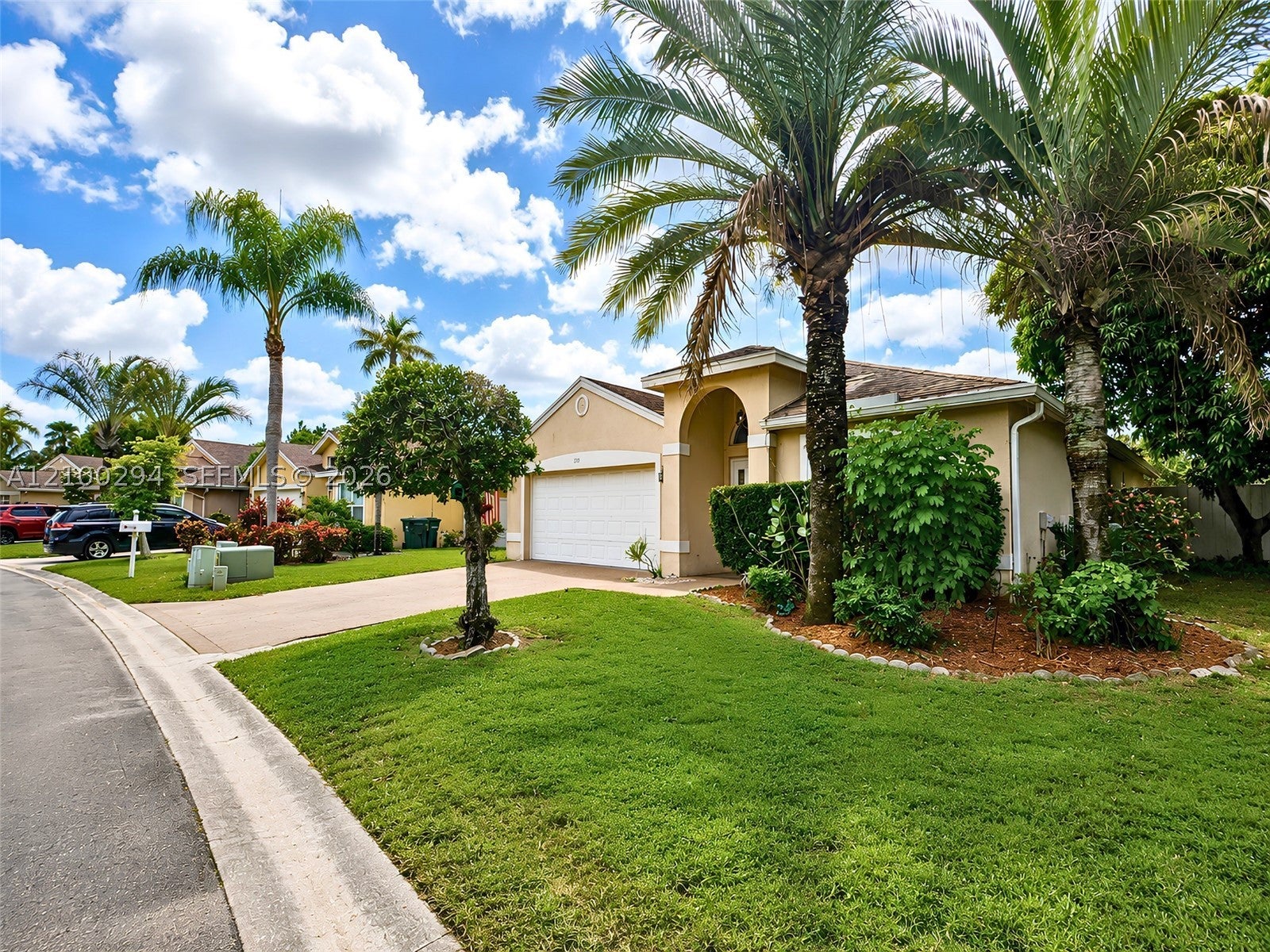 1724 Sawgrass Cir