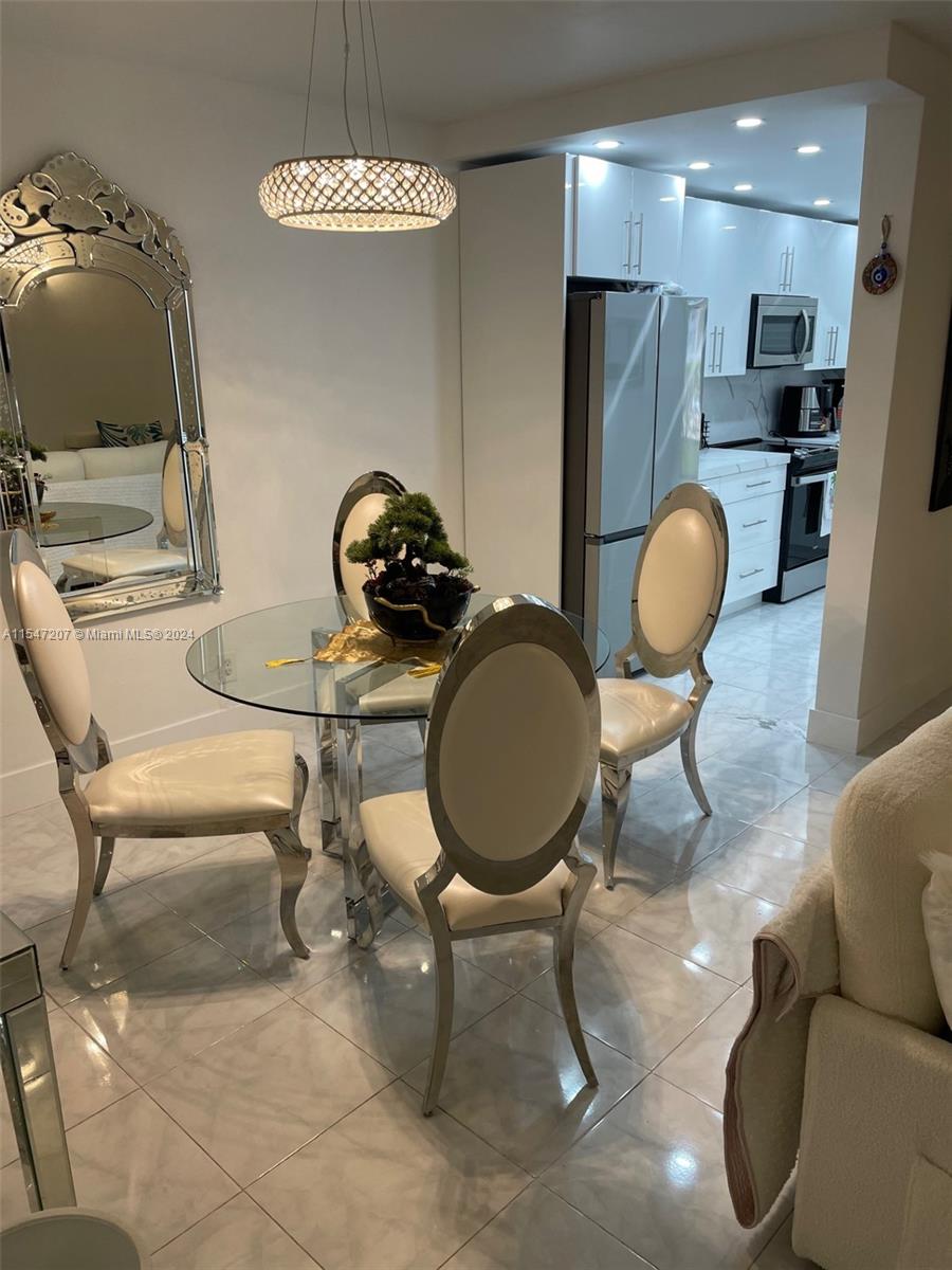 CASA PARADISO NORTH CO-OP - Residential Lease