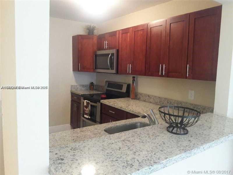 15304 SW 72nd St 28-14