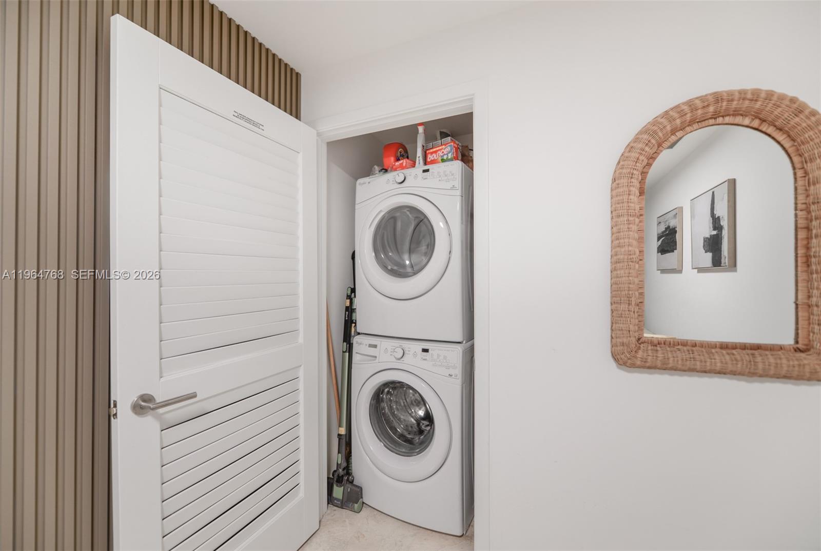 RISE CONDO - Residential