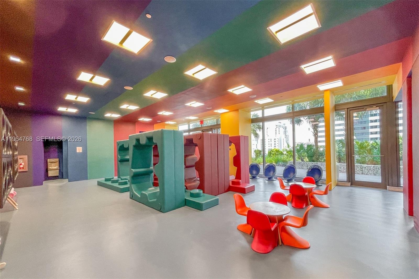 RISE CONDO - Residential