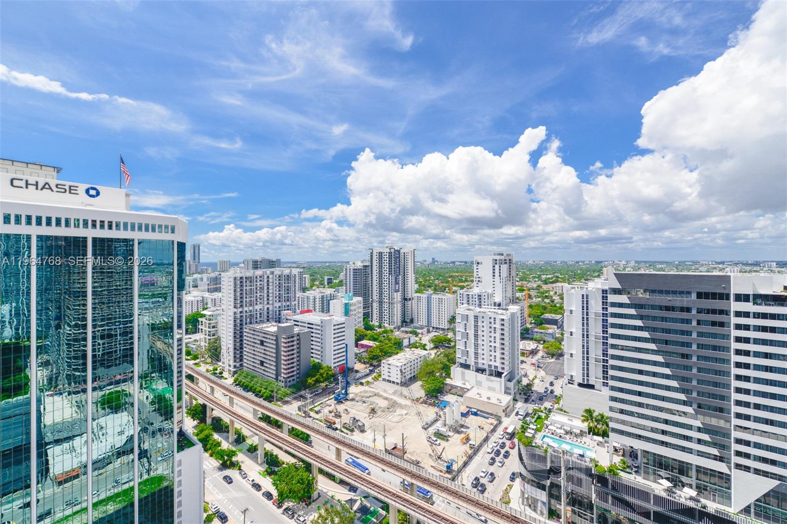 RISE CONDO - Residential